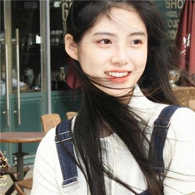 与游戏中心的少女异文化交流的故事